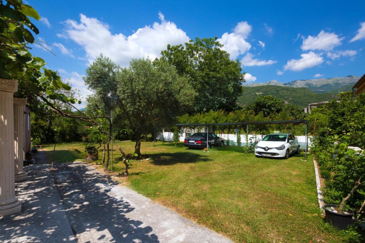 Apartments Al Parma Μπούντβα Εξωτερικό φωτογραφία