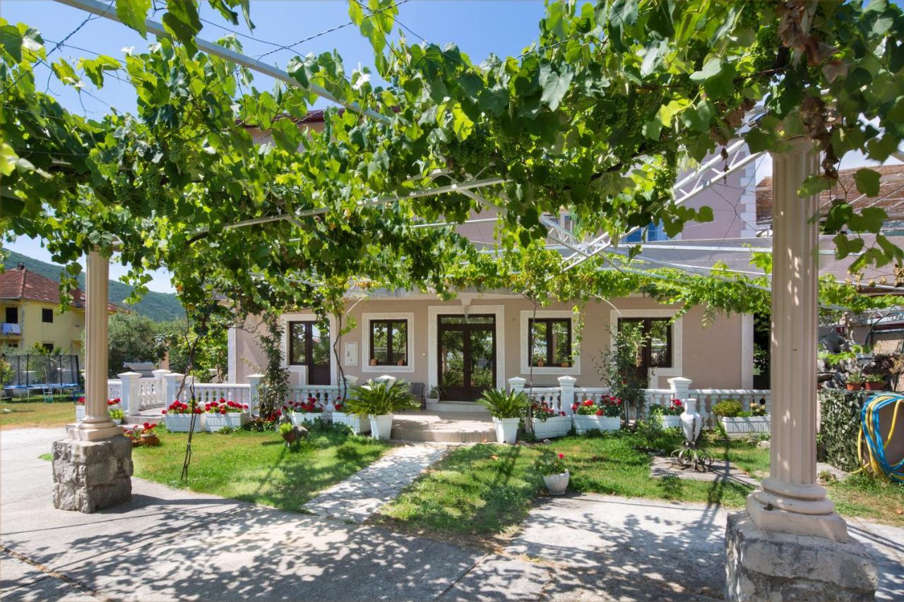 Apartments Al Parma Μπούντβα Εξωτερικό φωτογραφία