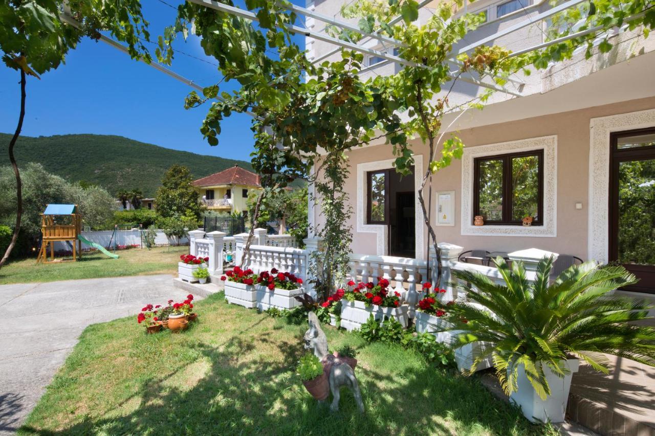 Apartments Al Parma Μπούντβα Εξωτερικό φωτογραφία